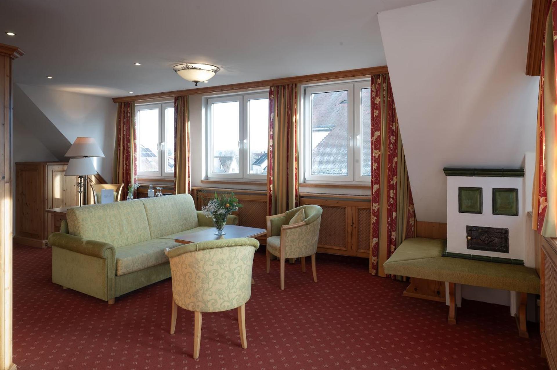 Landhotel 3Kronen Adelsdorf Eksteriør bilde